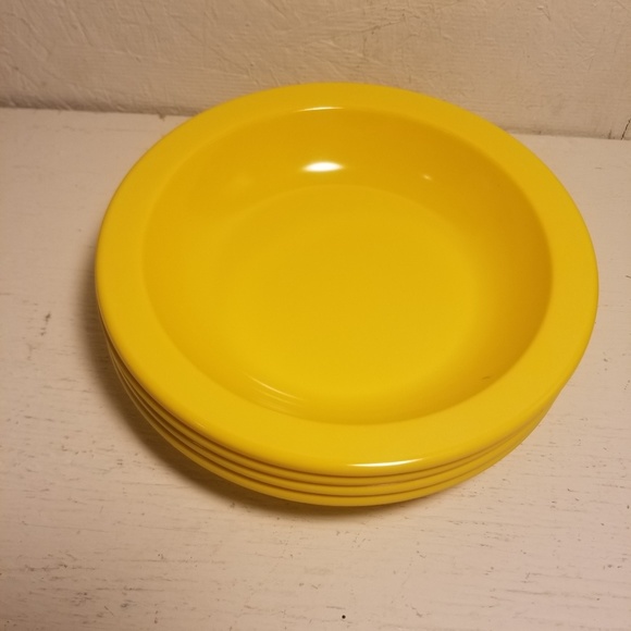 Dallas Ware Set of 4 Yellow Cereal Bowls 7.5" - Picture 3 of 8